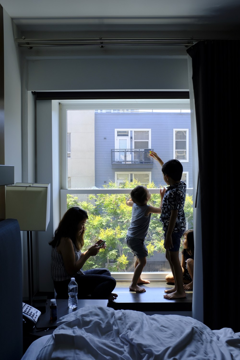 Summer, coffee and play; a parents perspective traveling with young children